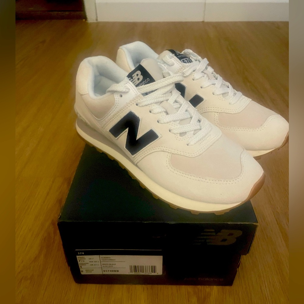 New Balance 574